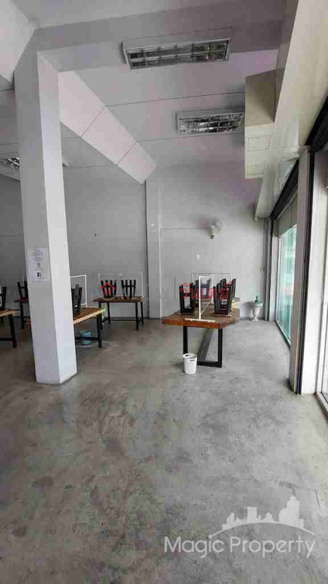 Commercial Building For Sale on Ramkhamhaeng Road, Suan Luang, Bangkok _0