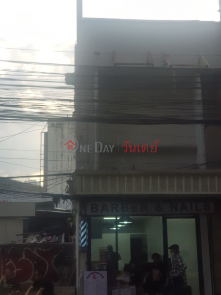 Barber & Nails - 5, Sukhumvit Road (บาร์เบอร์ แอนด์ เนลส์ - 5, ถนน สุขุมวิท),Watthana | OneDay วันเดย์(1)