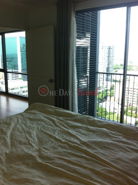 Condo for Rent: Noble Reflex, 68 m², 2 bedroom(s) Rental Listings