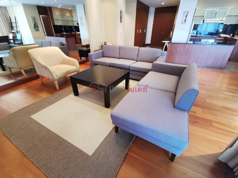 ฿ 140,000/ เดือน | คอนโด สำหรับ เช่า: Royal Residence Park, 220 ตร.ม., 3 ห้องนอน