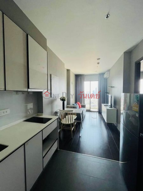 For rent C Ekkamai Condominium (36th floor) _0