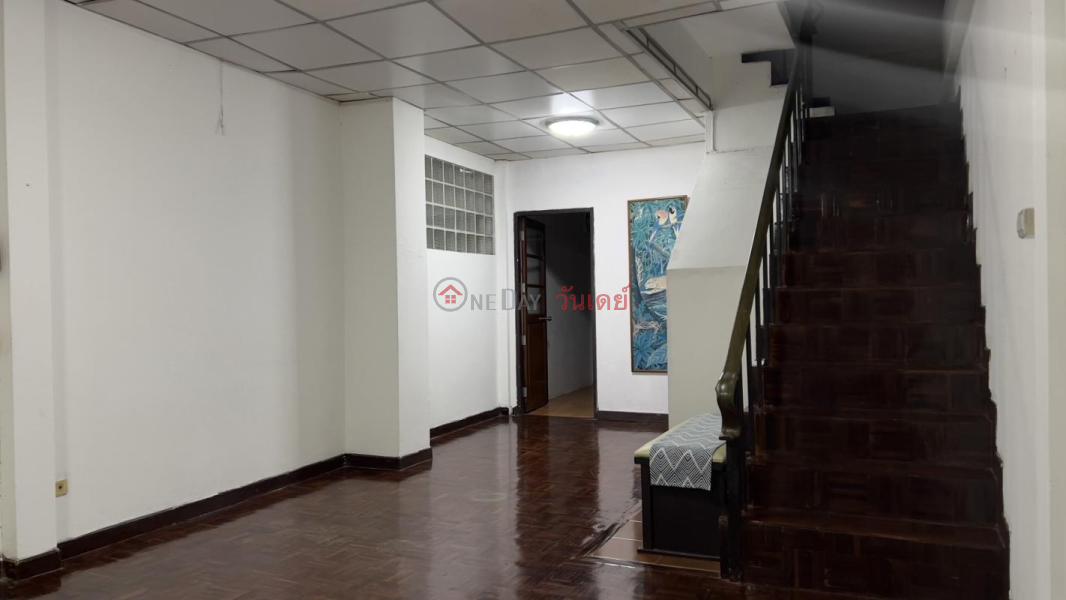 ฿ 35,000/ เดือน อื่นๆ สำหรับ เช่า: Townhome, 190 ตร.ม., 3 ห้องนอน