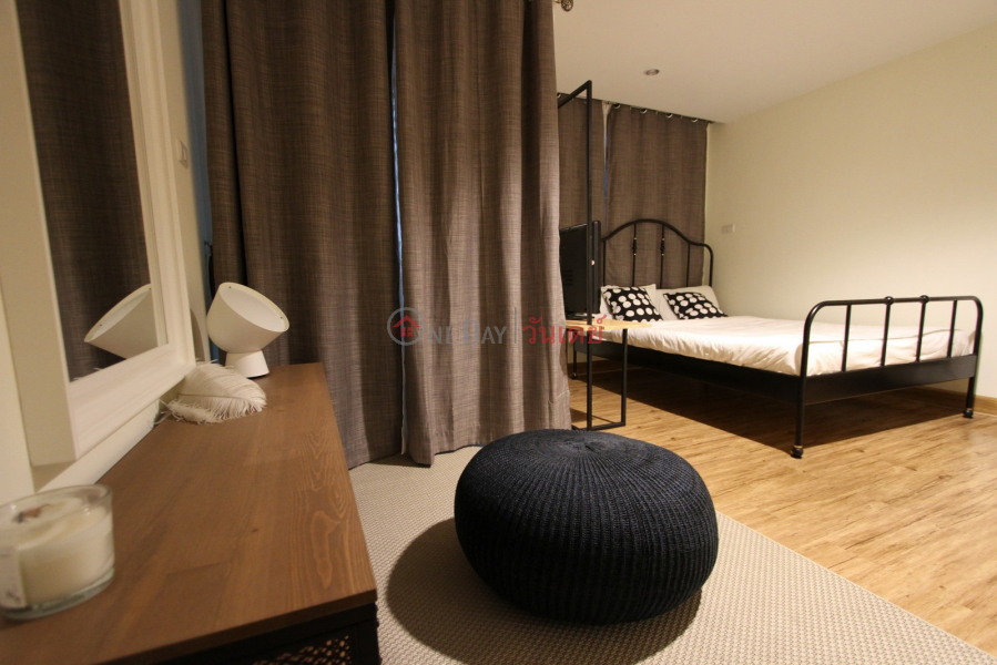 คอนโด สำหรับ เช่า: J.W. Boulevard Srivara, 30 ตร.ม., 1 ห้องนอน ประเทศไทย | เช่า ฿ 13,000/ เดือน