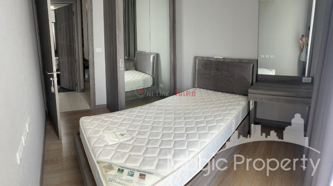 ฿ 23,000/ month Trapezo Sukhumvit 16, Khlong toei, Bangkok