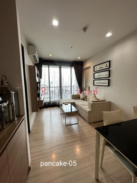 Condo for rent: Rhythm Sathorn (11th floor),fully furnished Rental Listings