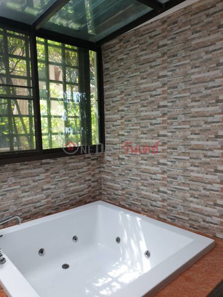 Condo for Rent: Baan Navatara, 61 m², 2 bedroom(s) Rental Listings