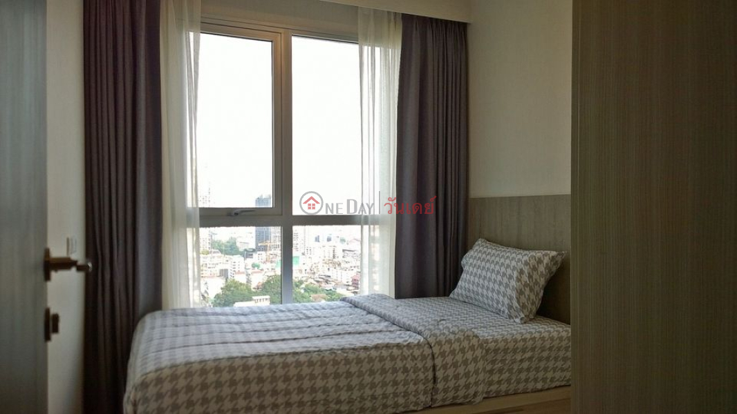 ฿ 34,000/ month Condo for Rent: Rhythm Sathorn - Narathiwas, 60 m², 2 bedroom(s)