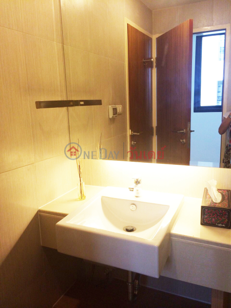 Property Search Thailand | OneDay | Residential | Rental Listings | Condo for Rent: Zenith Place Sukhumvit 42, 39 m², 1 bedroom(s)