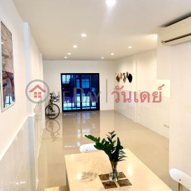 อื่นๆ สำหรับ เช่า: Townhome, 250 ตร.ม., 3 ห้องนอน - OneDay_0