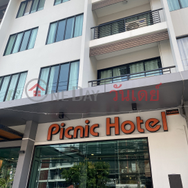 Picnic Hotel-39 Rangnam Road|โรงแรมปิคนิค-39 ถนน รางน้ำ