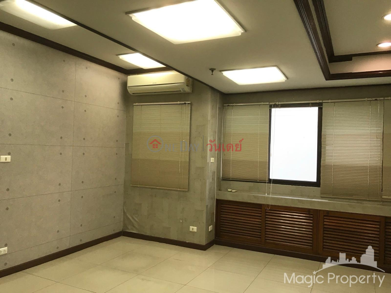 ให้เช่า พื้นที่สำนักงาน ใน โมเดอร์น ทาวน์ เอกมัย เขตวัฒนา กรุงเทพมหานคร รายการเช่า