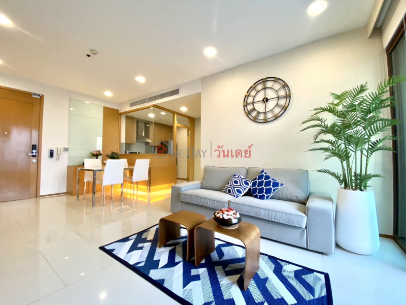 Condo for Rent: The Emporio Place, 66 m², 1 bedroom(s) Rental Listings