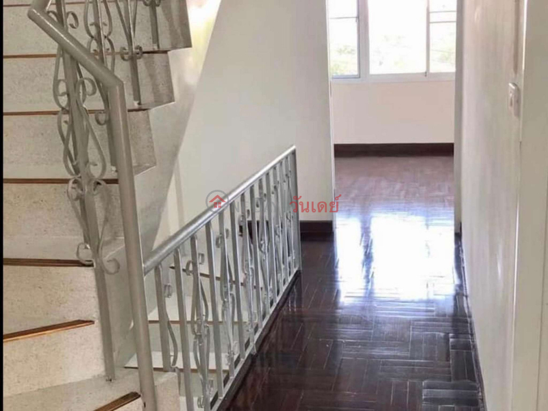 ฿ 40,000/ เดือน | บ้านทาวน์เฮาส์ สำหรับ เช่า: Single House Suk. 65, 194 ตร.ม., 4 ห้องนอน