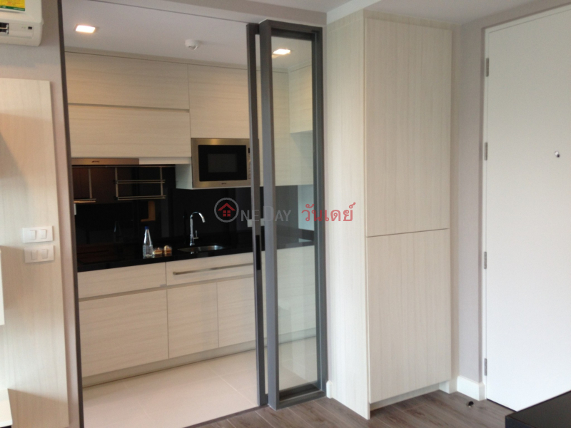 Condo for Rent: The Room Sukhumvit 40, 50 m², 1 bedroom(s) Rental Listings