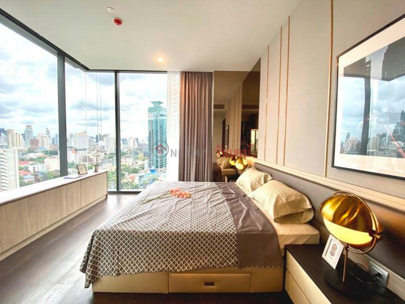 A Luxurious 2 Bed Unit รายการเช่า (TRI-9405)