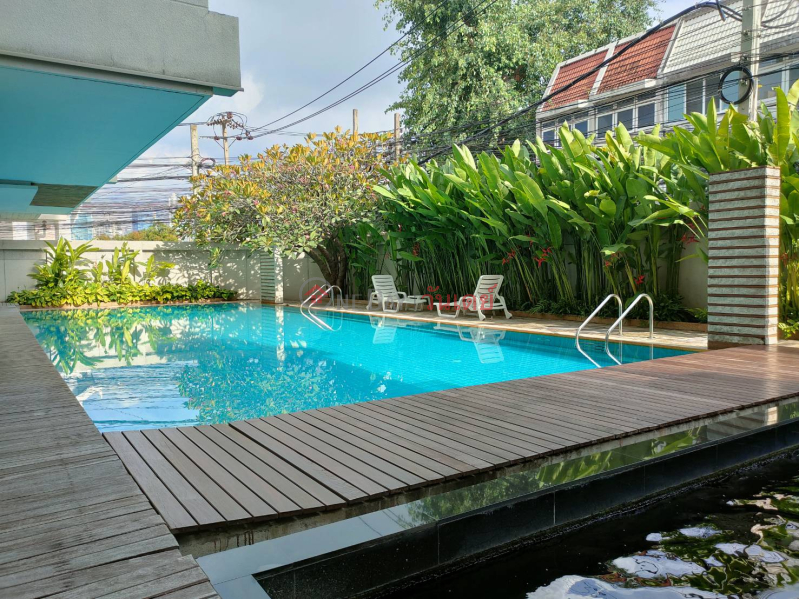 อพาร์ทเมนท์ สำหรับ เช่า: Ruamrudee House, 210 ตร.ม., 3 ห้องนอน ประเทศไทย | เช่า ฿ 95,000/ เดือน