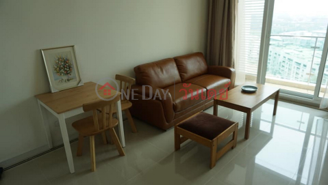 Condo for Rent: T.C. Green, 38 m², 1 bedroom(s) - OneDay_0