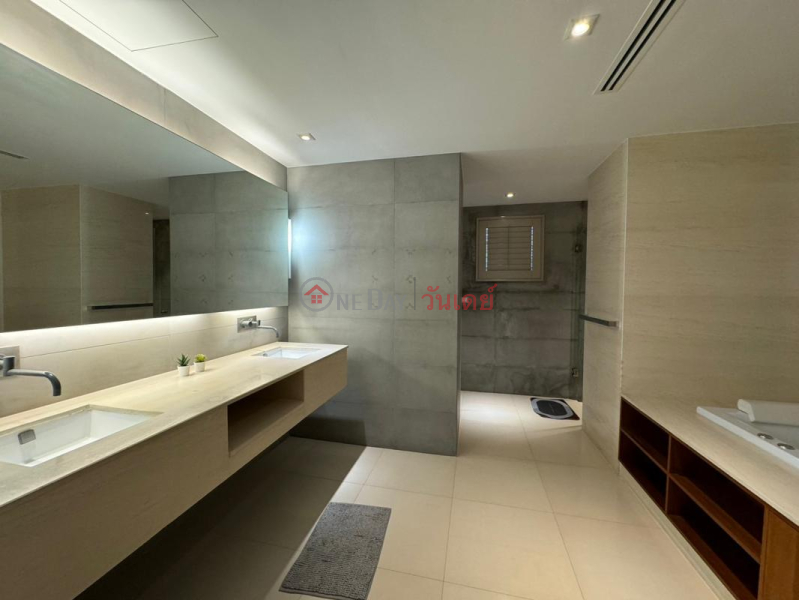 ฿ 150,000/ month, Condo for Rent: The Crest Ruamrudee, 266 m², 3 bedroom(s)