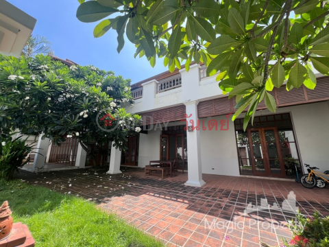 Sukhumvit 39, Khlong Tan Nuea, Watthana, Bangkok _0