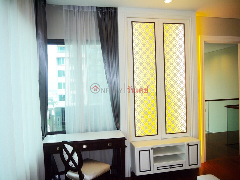 Condo for Rent: Bright Sukhumvit 24, 180 m², 3 bedroom(s) Rental Listings