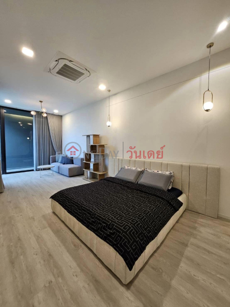 ฿ 350,000/ เดือน, บ้าน สำหรับ เช่า: Vive Krungthep Kreetha, 421 ตร.ม., 4 ห้องนอน