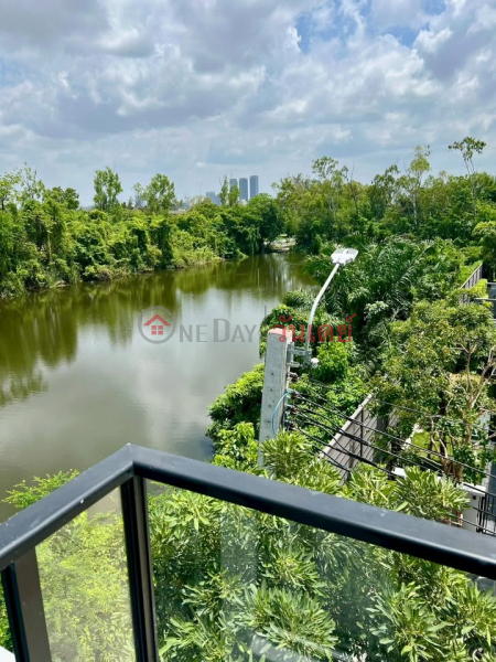 ฿ 100,000/ เดือน | ให้เช่า: บ้านหรูใหม่เอี่ยม – The Edition Bangna | 4 ห้องนอน | วิวทะเลสาบและสนามกอล์ฟ