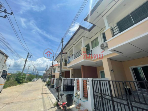 Town house for rent in Thalang (668-2888976115)_0