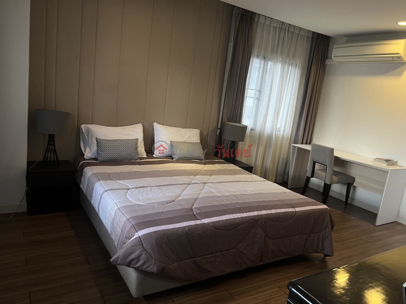 ฿ 75,000/ month Condo for Rent: Magic Bricks, 220 m², 3 bedroom(s)