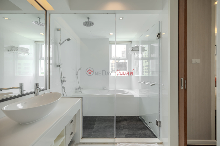 ฿ 80,000/ month, Condo for Rent: Gm Service Apartment, 110 m², 2 bedroom(s)