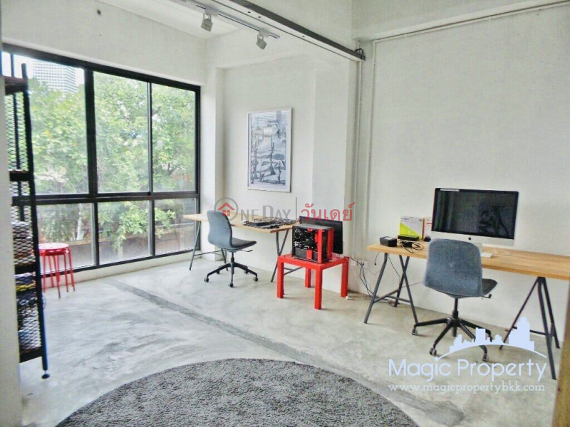 5 Floors Building For Rent on Ratchadaphisek Road, Din Daeng, Bangkok Rental Listings