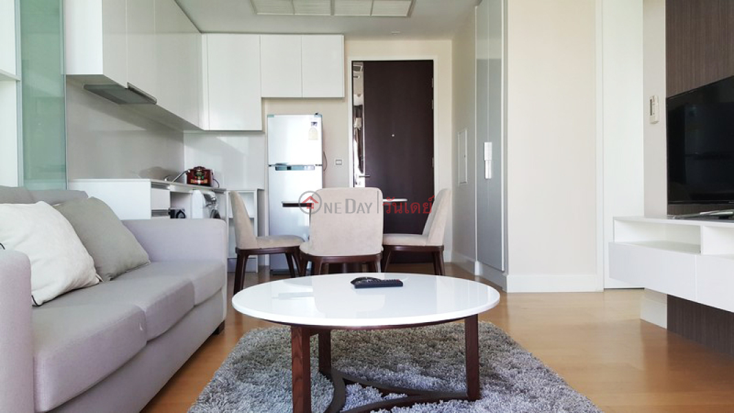 ฿ 55,000/ month Condo for Rent: Equinox, 65 m², 2 bedroom(s)