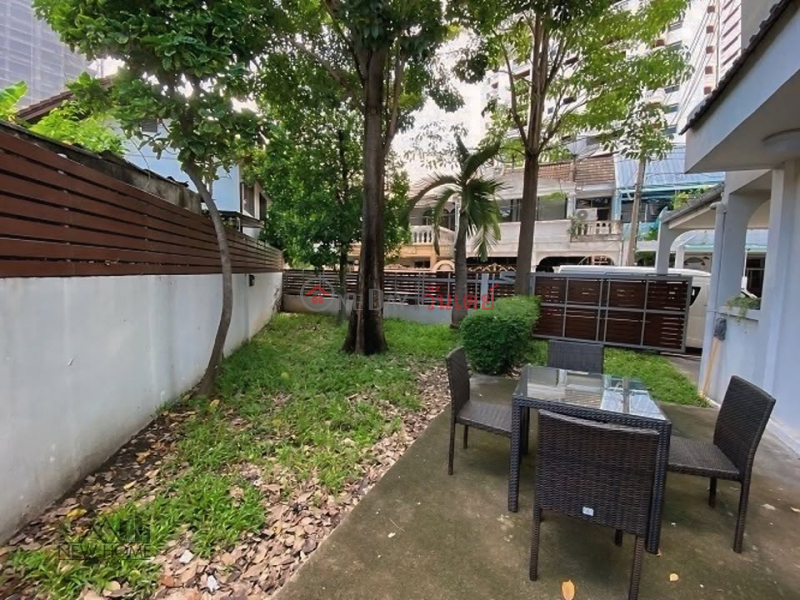 ฿ 80,000/ month, Exclusive Private Residence for Rent | Heart of Phrom Phong