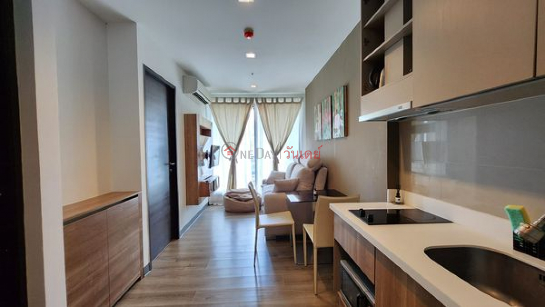 ฿ 22,000/ month | Condo for rent: RHYTHM Sathorn (37th floor)