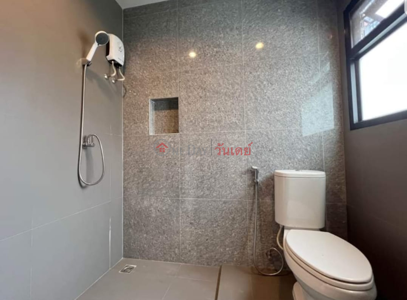 ฿ 60,000/ เดือน New Minimal Loft Design House on Ekamai Thonglor