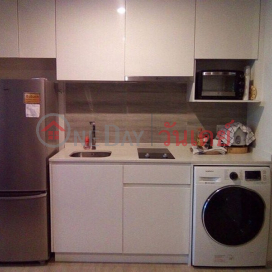 Condo for Rent: Maestro 02 Ruamrudee, 30 m², 1 bedroom(s) - OneDay_0