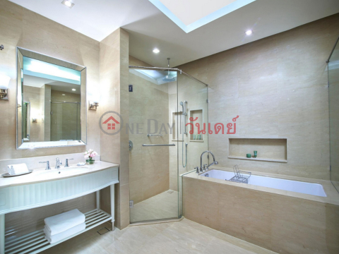 คอนโด สำหรับ เช่า: Oriental Residence, 70 ตร.ม., 1 ห้องนอน - OneDay_0