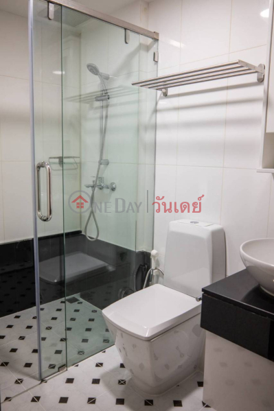 ฿ 45,000/ month, Condo for Rent: Urbana Langsuan, 85 m², 2 bedroom(s)