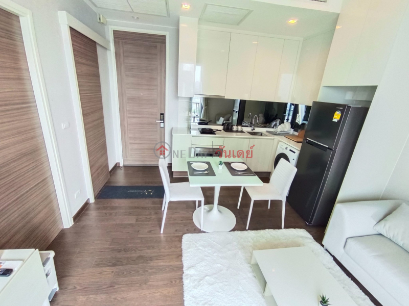 ฿ 25,000/ month Condo for rent: Q Asoke (21st floor)