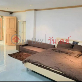 For rent: Ratchada Resort Condo (9th floor, RA924),corner room, big window _0