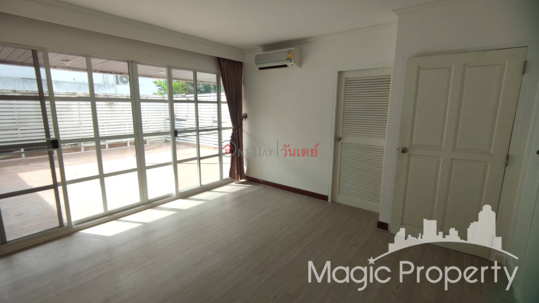 ฿ 90,000/ month | Thonglor 20, Watthana, Bangkok