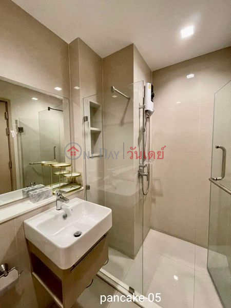 ฿ 14,000/ month | Life Sathorn Sierra (18th floor)