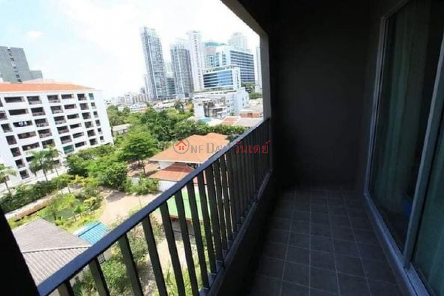 Apartment for rent at Sukhumvit 26 Rental Listings (666-2399823612)