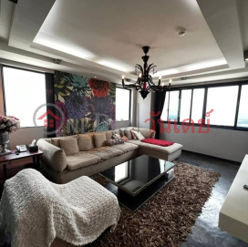 Pet-friendly 5 Bedroom Duplex Unit at President Park _0