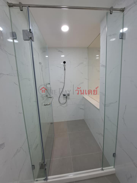 2 Bedroom Duplex Unit - Fully furnished at Phromphong, ประเทศไทย, เช่า, ฿ 65,000/ เดือน