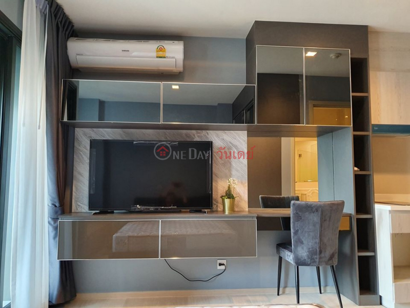 Condo for Rent: Life One Wireless, 24 m², 1 bedroom(s) Rental Listings