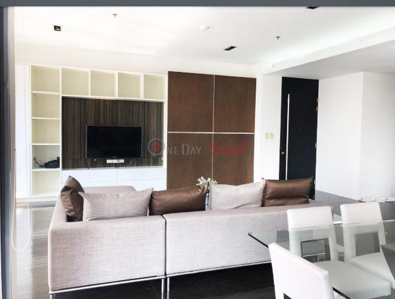 Property Search Thailand | OneDay | Residential | Rental Listings | Condo for Rent: Domus, 212 m², 3 bedroom(s)