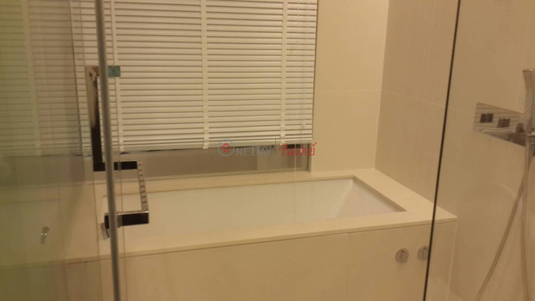 ฿ 35,000/ month Condo for Rent: The Room Sukhumvit 21, 50 m², 1 bedroom(s)