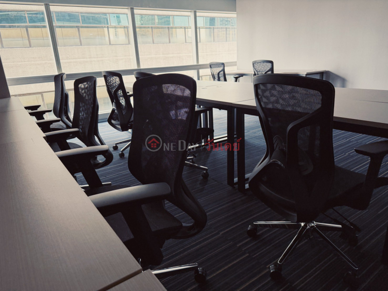 Private Office for Rent in Asoke near BTS Asok & MRT Sukhumvit | Flexory Space Thailand Rental | ฿ 5,500/ month