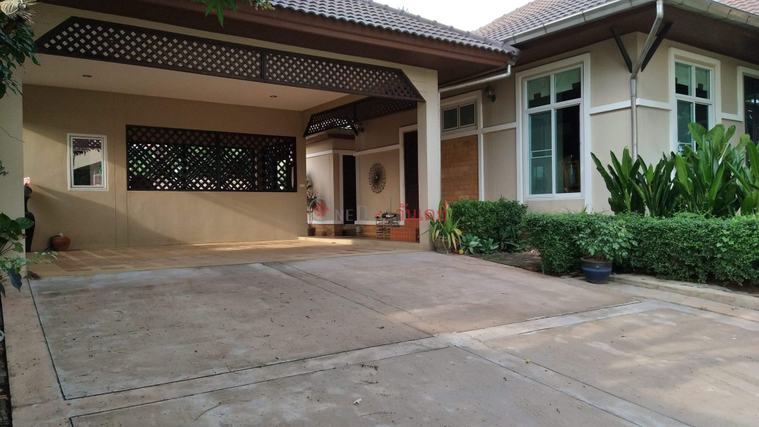 Private Villa With Big land รายการขาย (TRI-TP0001381)