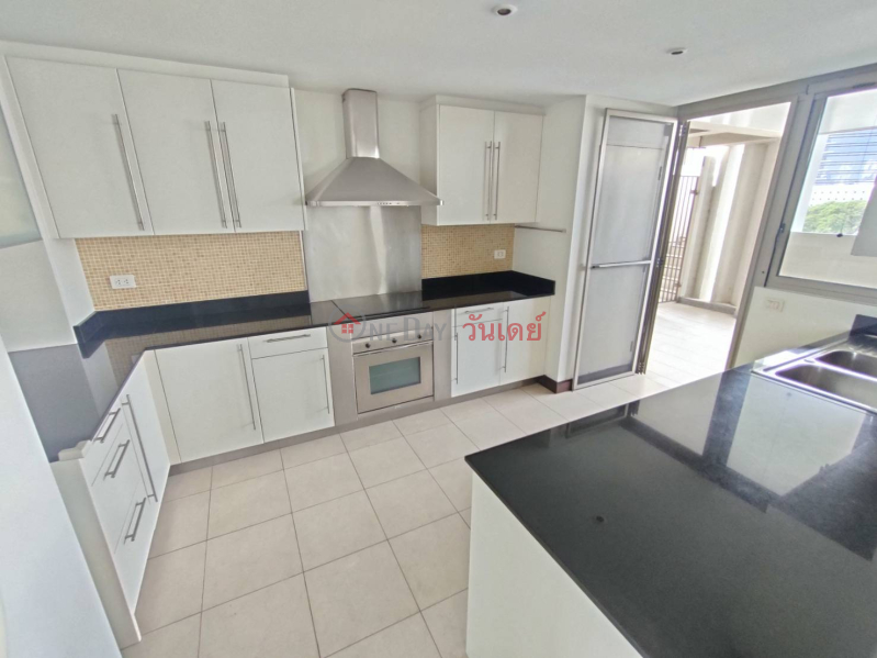 Apartment for Rent: Ruamrudee House, 210 m², 3 bedroom(s),Thailand, Rental ฿ 90,000/ month